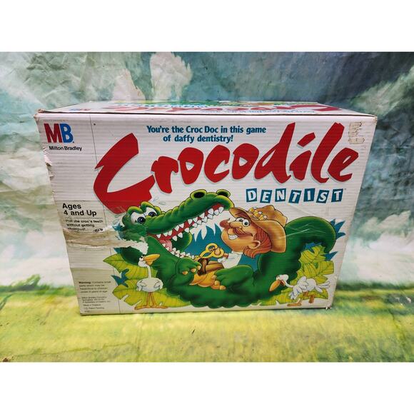 Vintage 1990 Crocodile Dentist Original Game 12 teeth, pliers, Rules MB - Picture 1 of 6